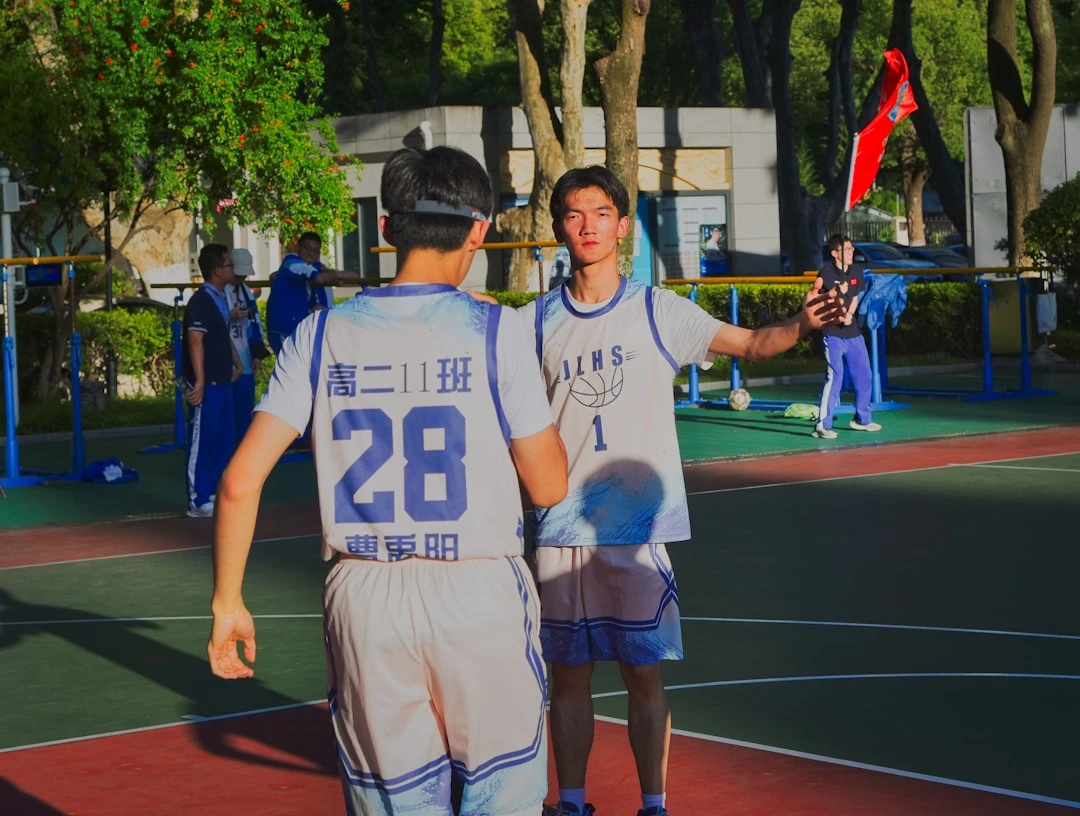 Cầu thủ cầu lông Seo Min-kyu mặc áo đội tuyển Hàn Quốc tham dự Thomas Cup