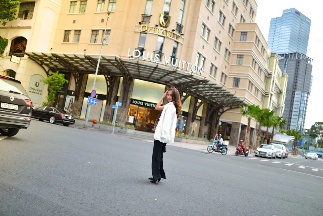 Hình ảnh văn hóa và tiếng lóng địa phương